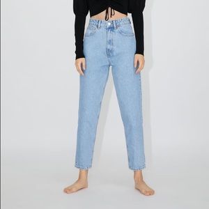 Zara Mom Fit Jeans, size 40/8